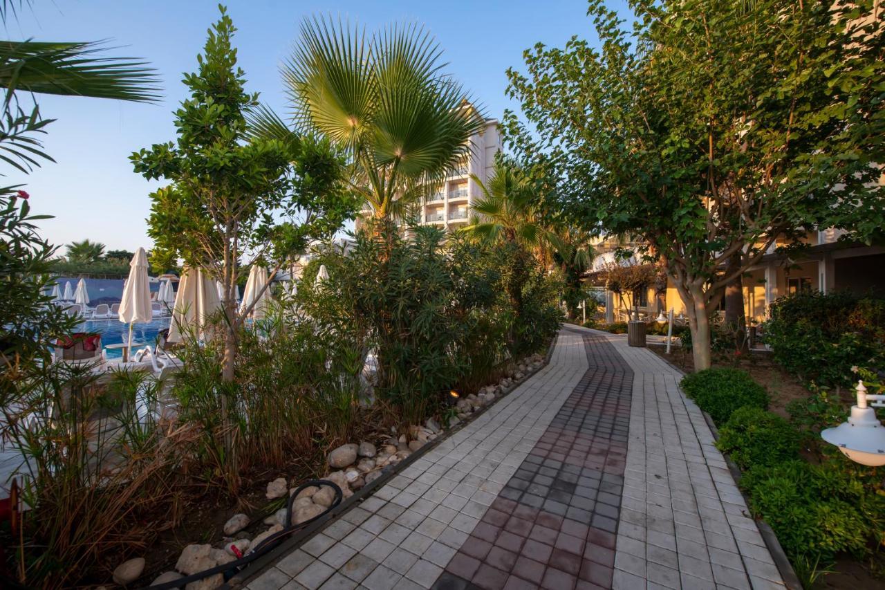 Lake River Side Hotel Spa Exterior foto